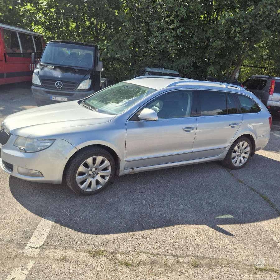 Skoda Superb, 2.0 l., Универсал