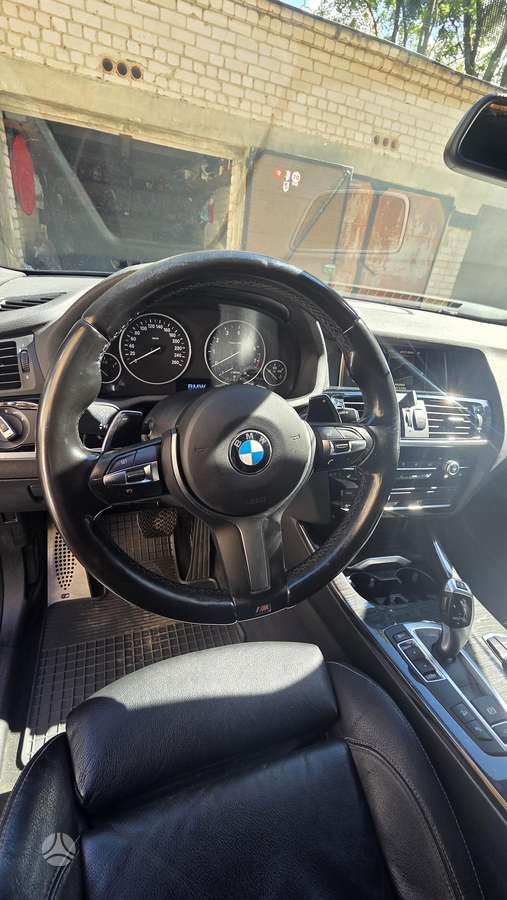 BMW X4, 2.0 l., Седан
