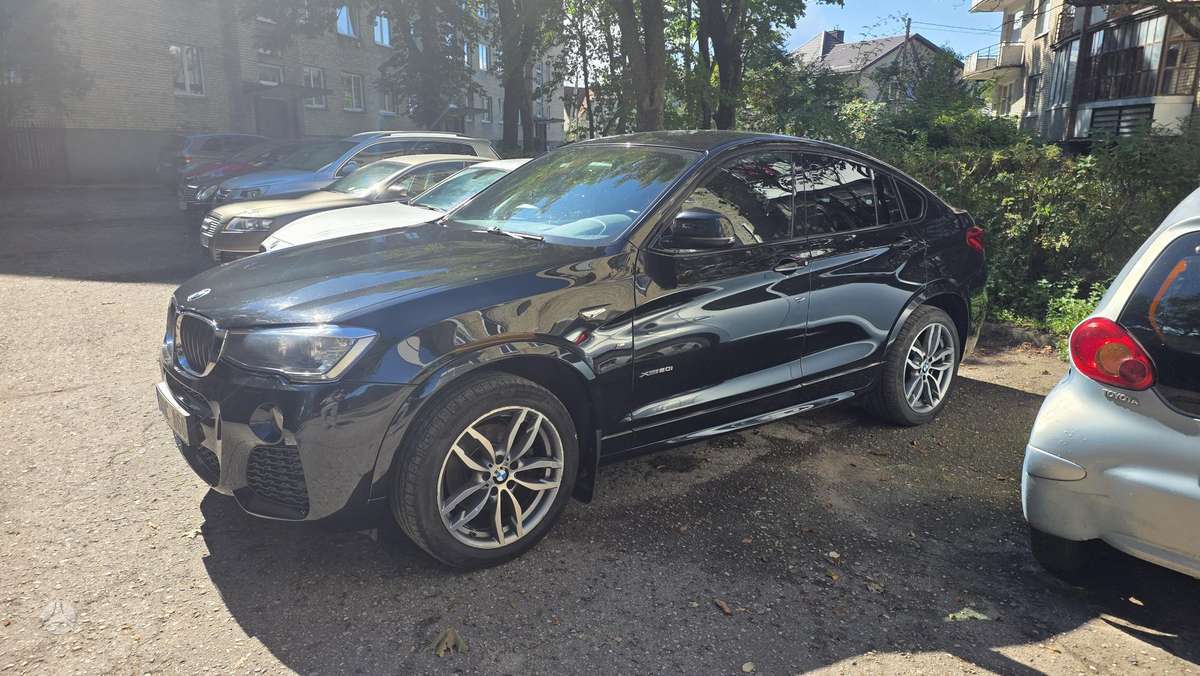 BMW X4, 2.0 l., Седан