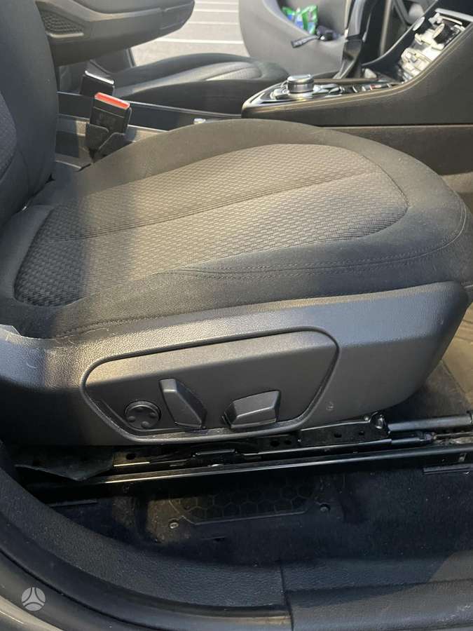BMW 218 Active Tourer, 2.0 l., Минивэн