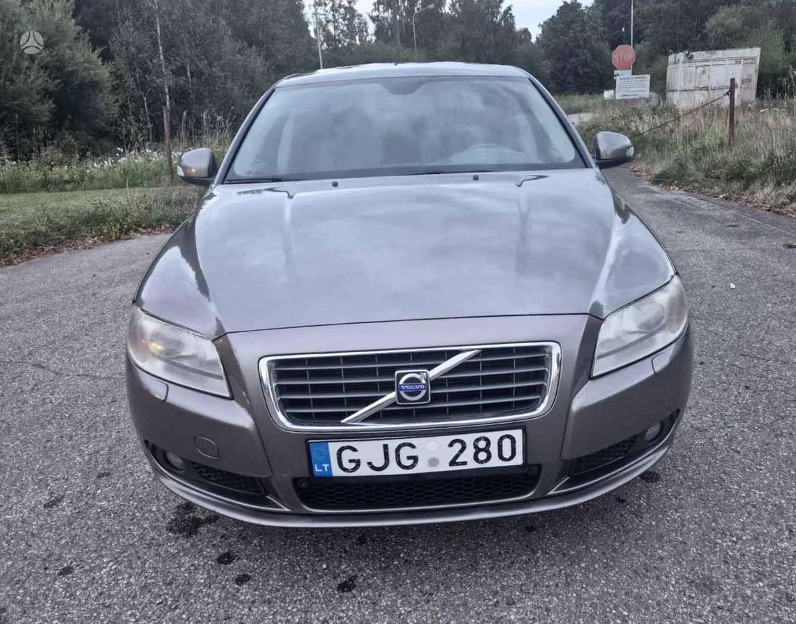 Volvo S80 - 1