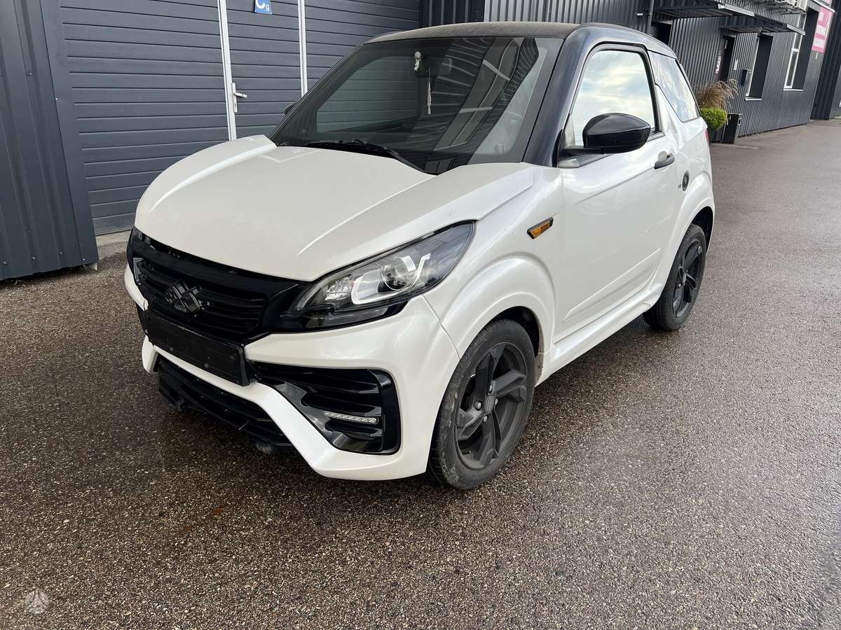 Ligier JS50, 0.5 l., Хэтчбек
