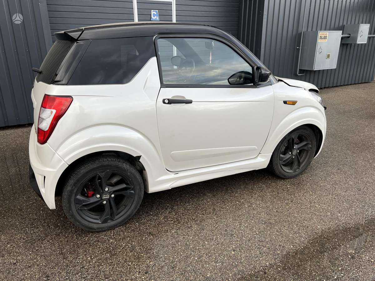 Ligier JS50, 0.5 l., Хэтчбек
