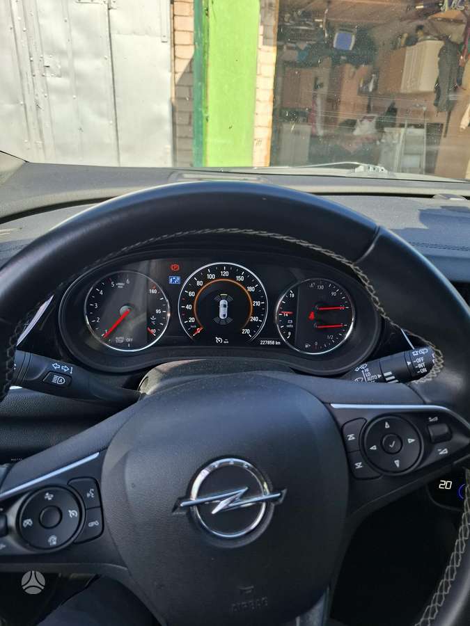 Opel Insignia, 1.6 l., Универсал
