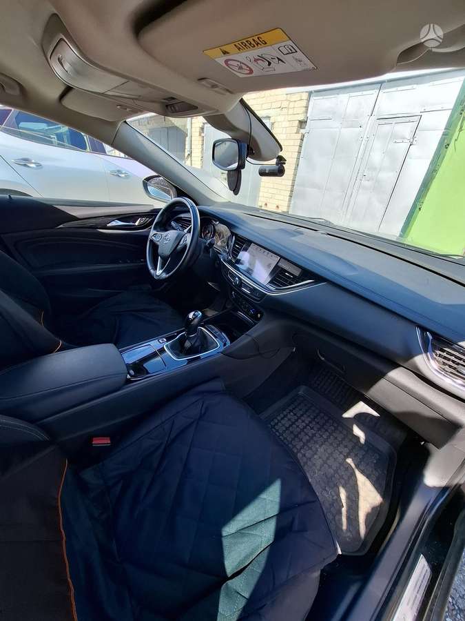 Opel Insignia, 1.6 l., Универсал