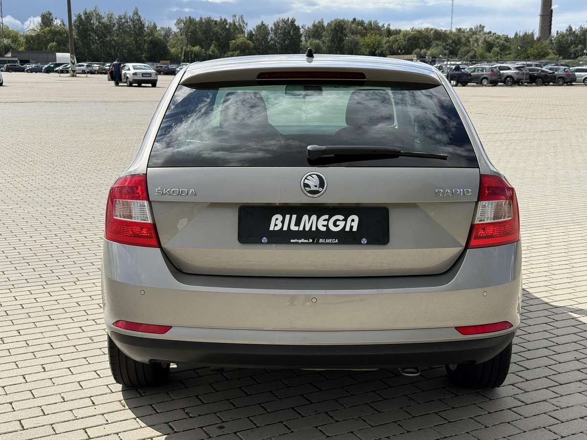 Skoda Rapid, 1.2 l., Хэтчбек
