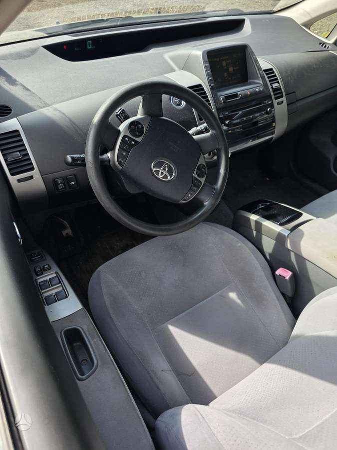 Toyota Prius dalimis