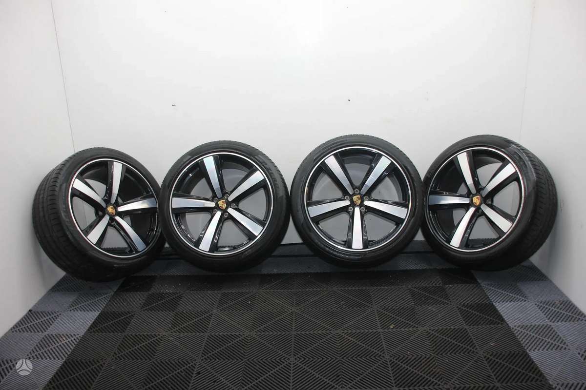 Porsche Macan, light alloy, R21