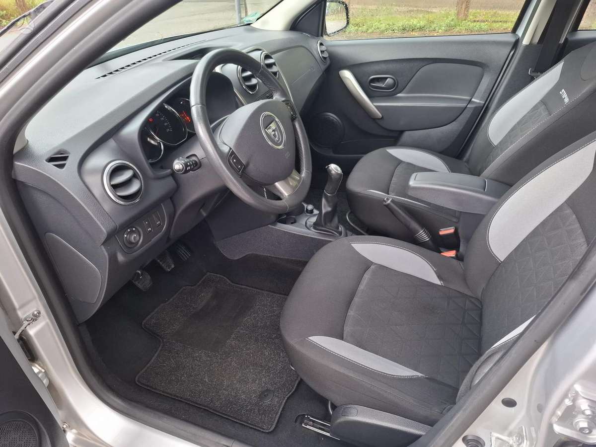 Dacia Sandero, 0.9 l., hatchback