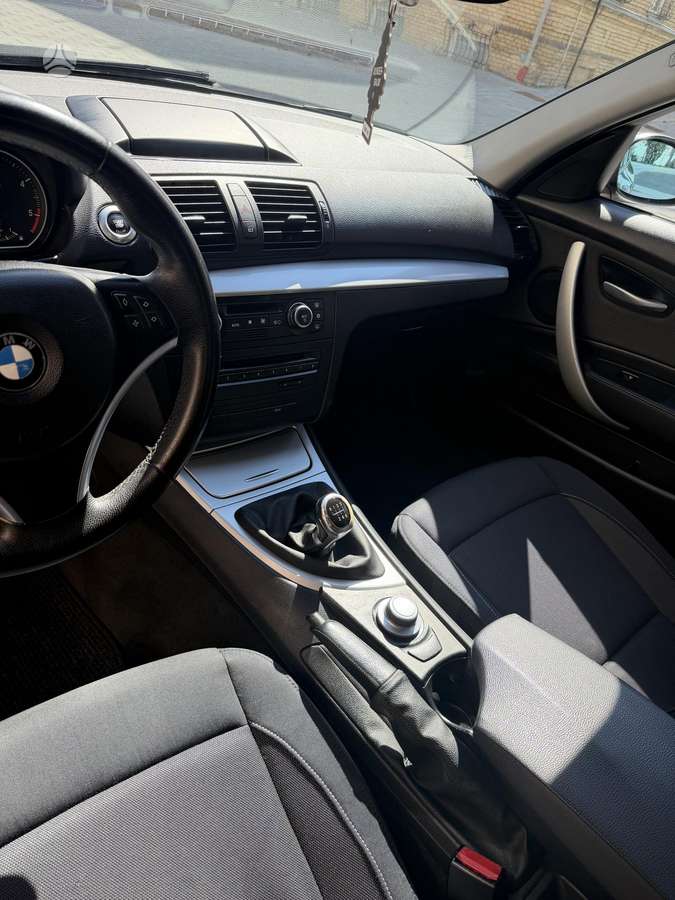 BMW 120, 2.0 l., Хэтчбек