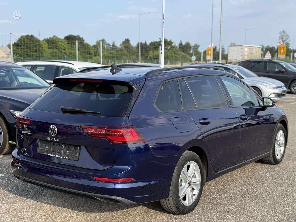 Volkswagen Golf - 6