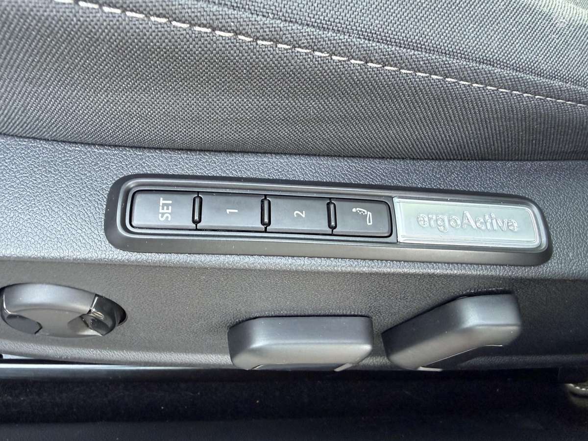 Volkswagen Golf, 2.0 l., Универсал