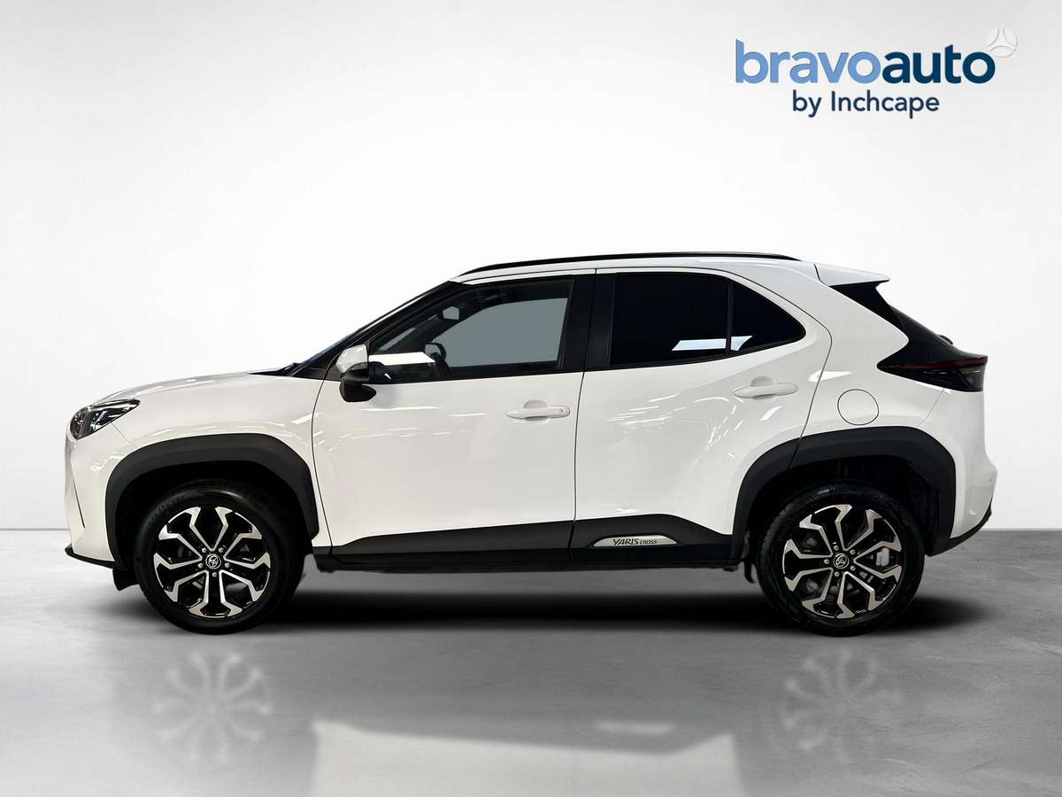 Toyota Yaris Cross - 2
