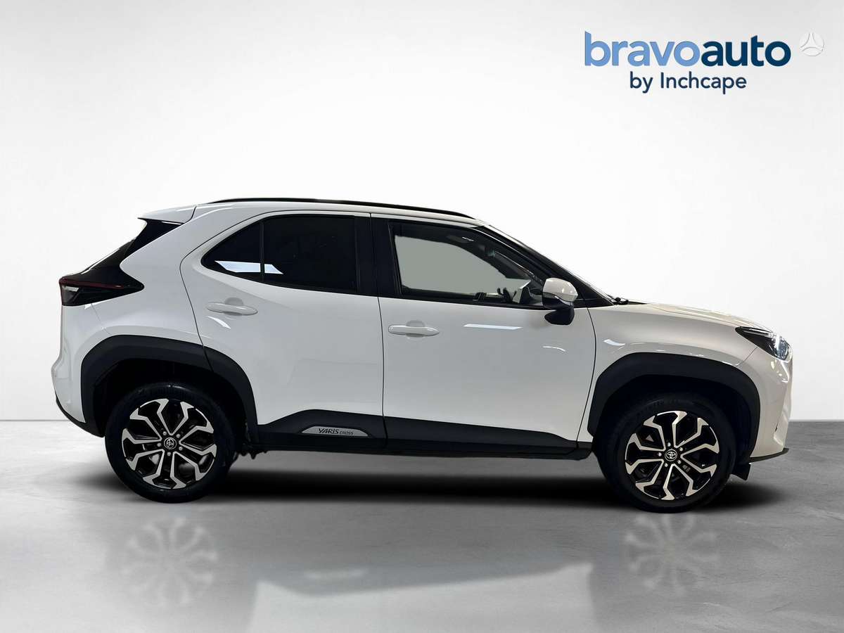 Toyota Yaris Cross - 6