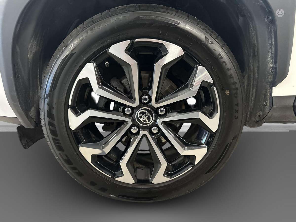 Toyota Yaris Cross - 10