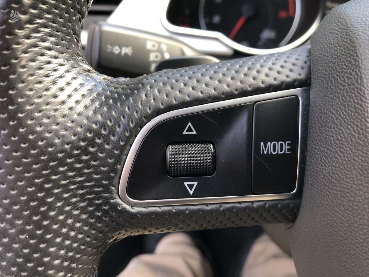 Audi A5, 2.0 l., hatchback