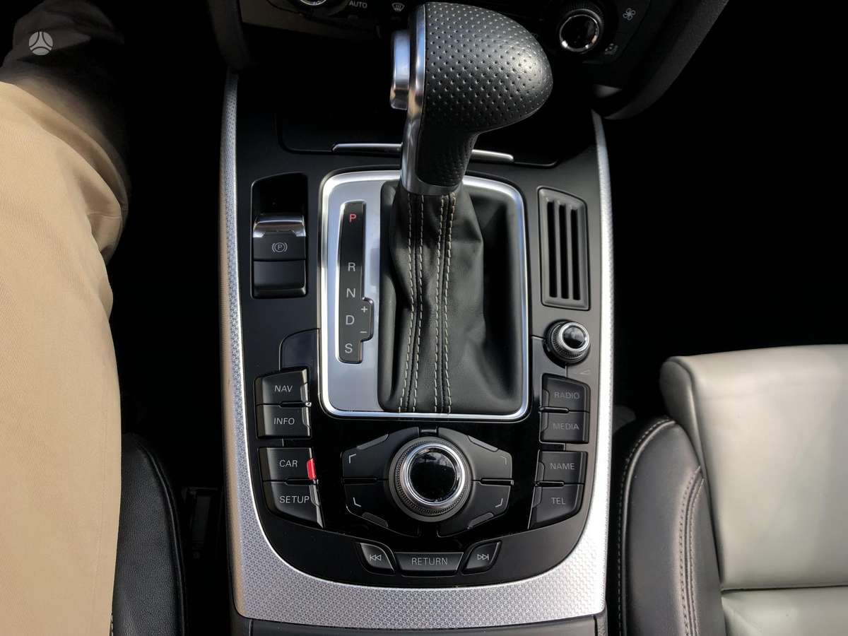 Audi A5, 2.0 l., hatchback