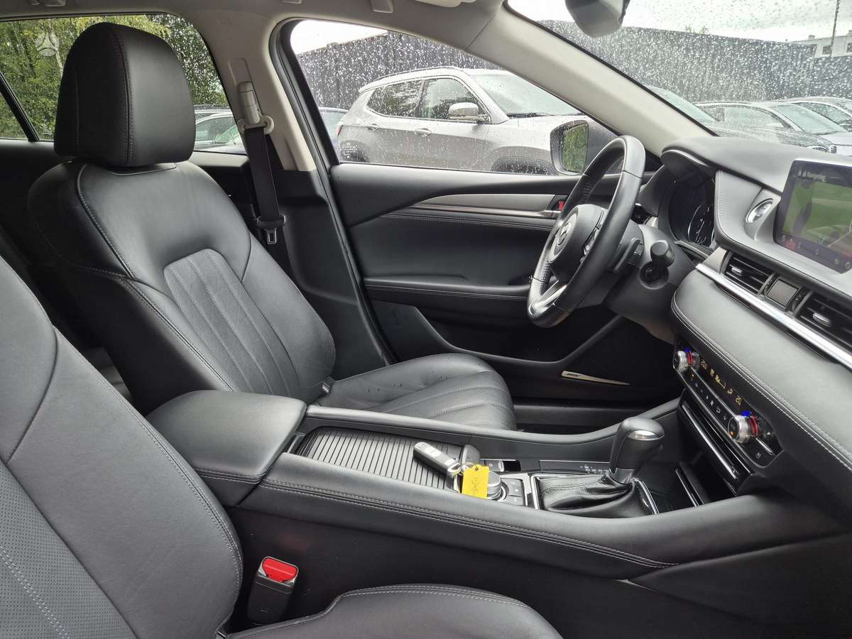 Mazda 6, 2.2 l., universalas