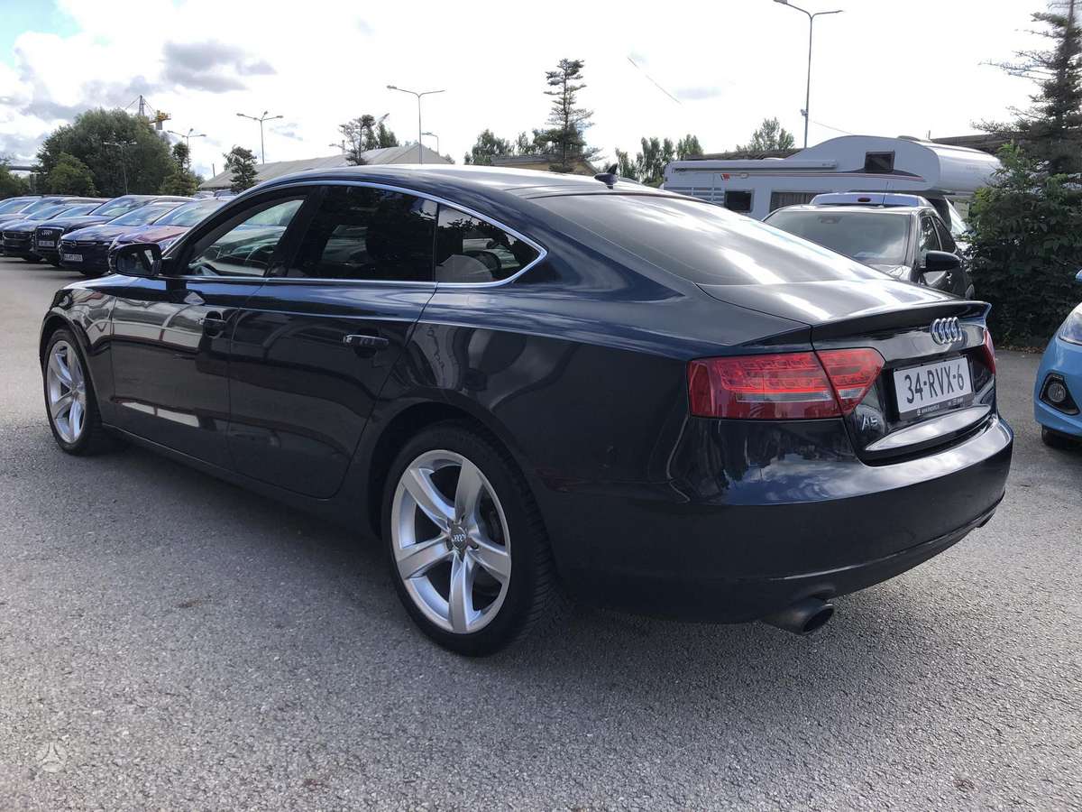 Audi A5, 2.0 l., hatchback