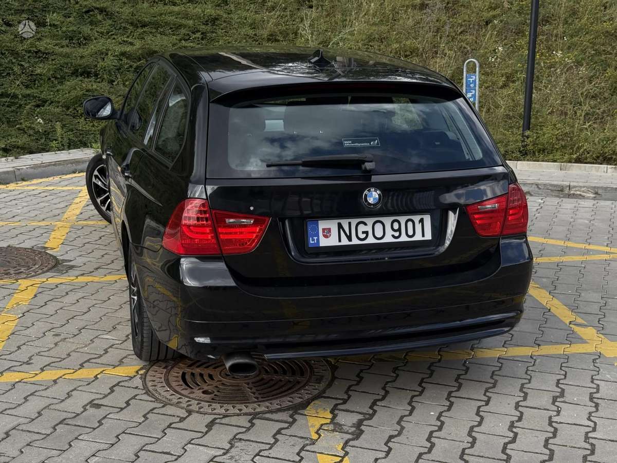 BMW 320, 2.0 l., universalas