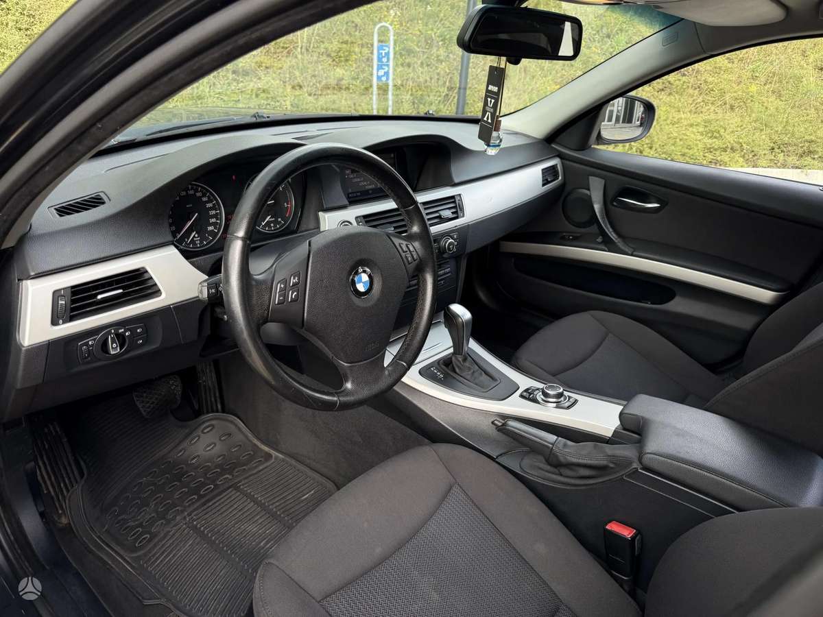 BMW 320, 2.0 l., Универсал