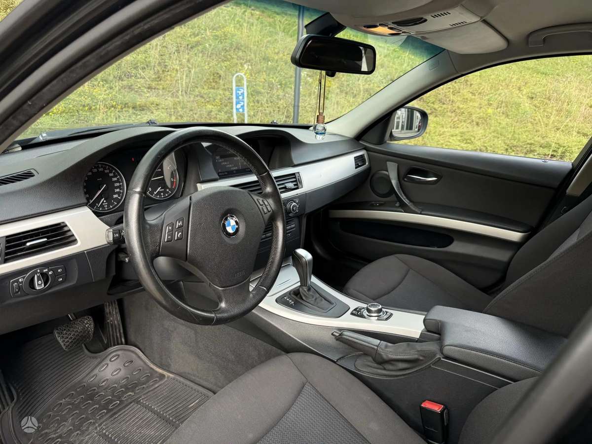 BMW 320, 2.0 l., Универсал