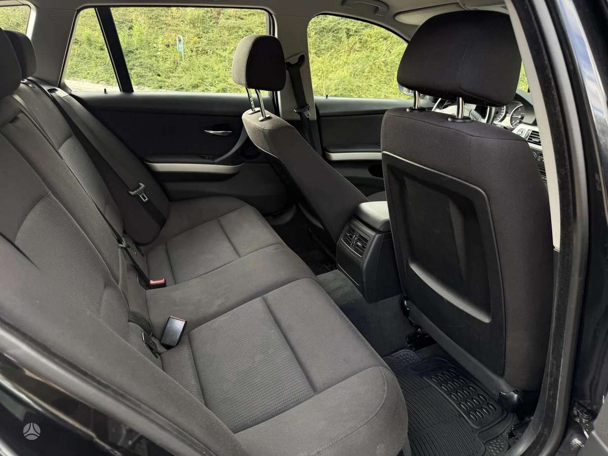 BMW 320, 2.0 l., wagon