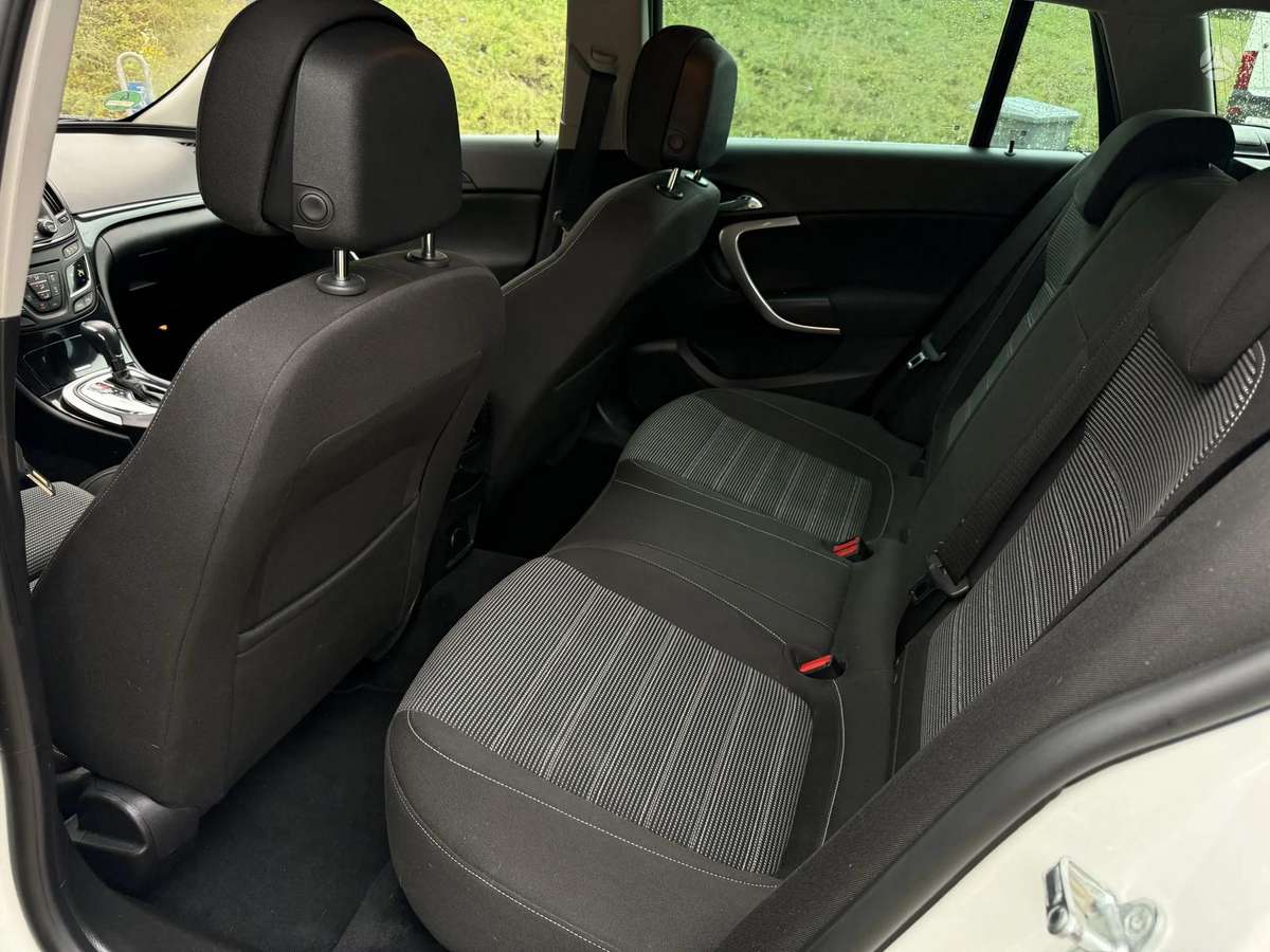 Opel Insignia, 2.0 l., Универсал