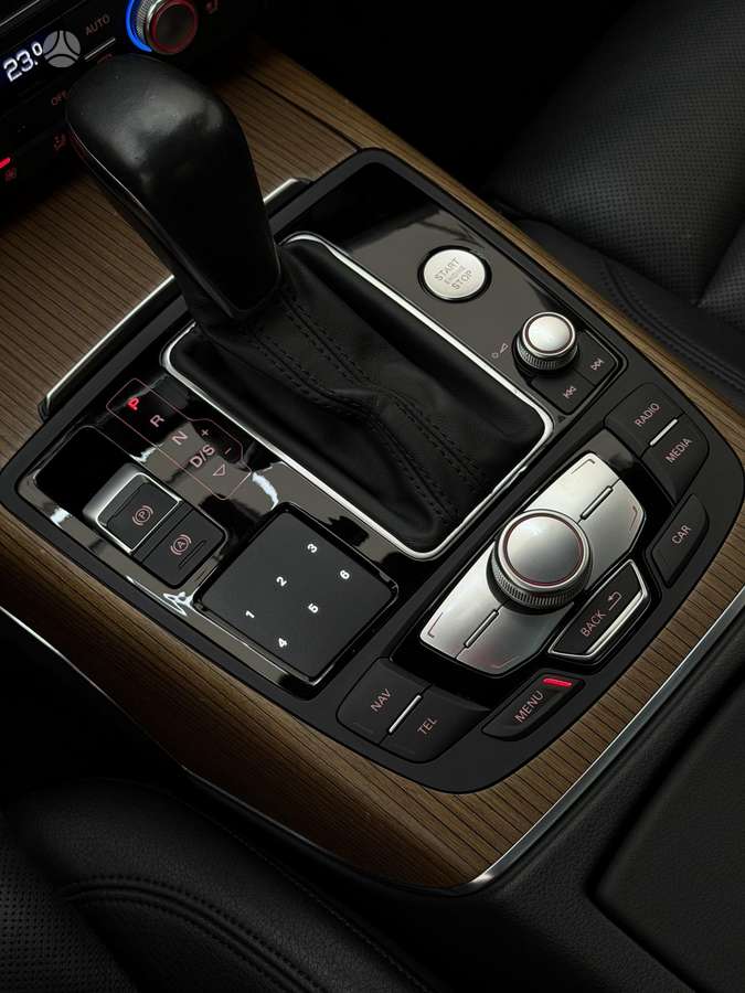 Audi A6, 3.0 l., Седан