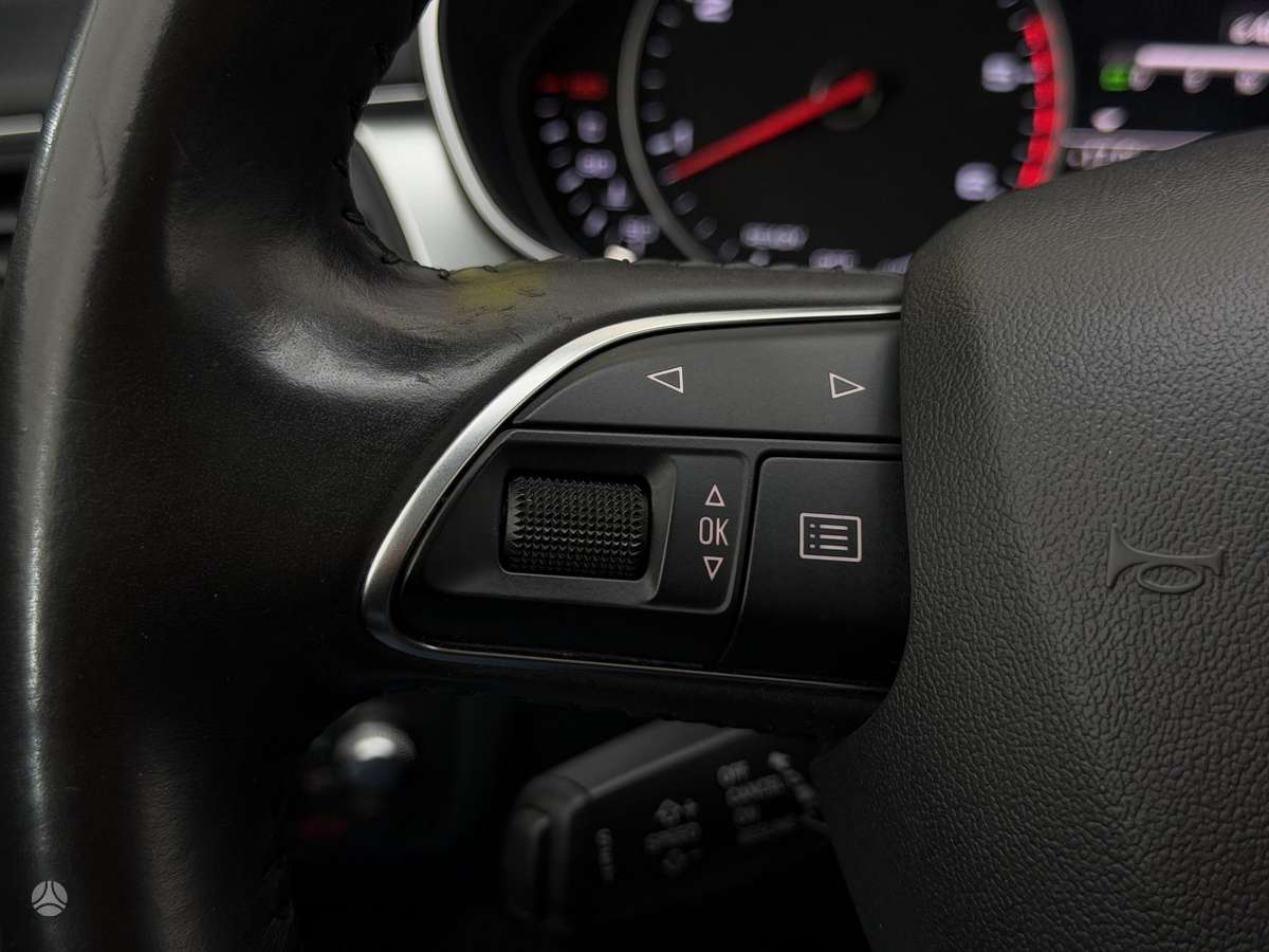 Audi A6, 3.0 l., Седан