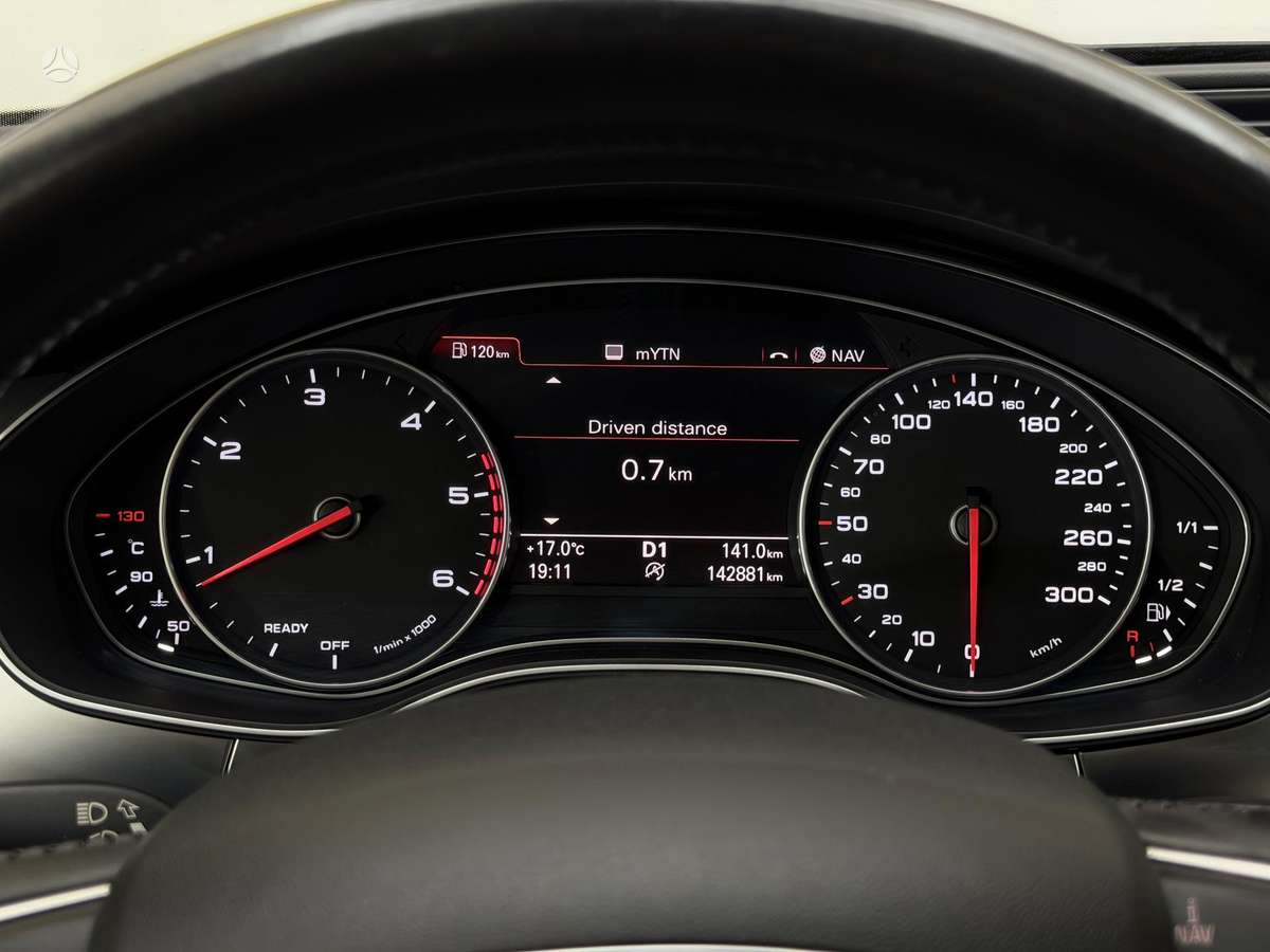Audi A6, 3.0 l., Седан
