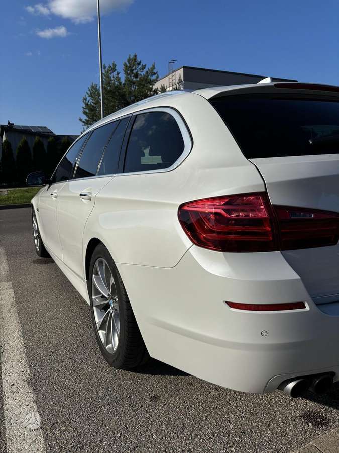 BMW 530, 3.0 l., wagon