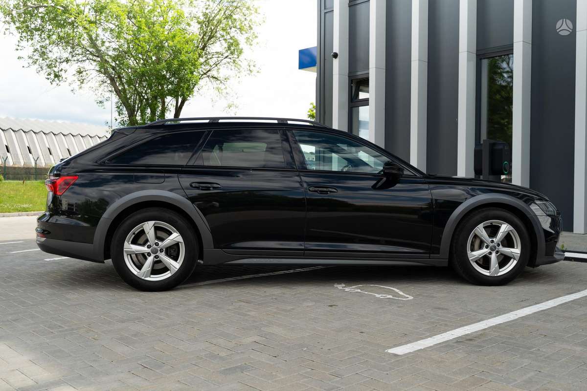 Audi A6 allroad, 3.0 l., Универсал