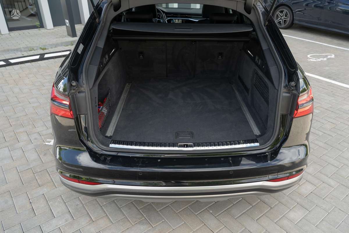 Audi A6 allroad, 3.0 l., Универсал