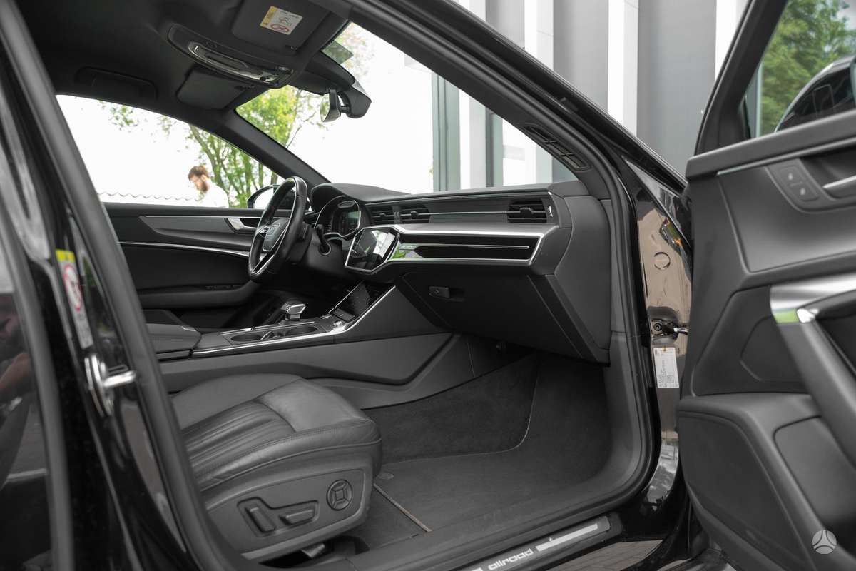 Audi A6 allroad, 3.0 l., Универсал