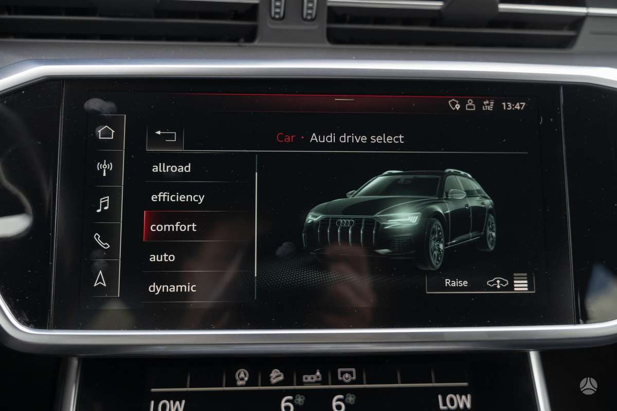 Audi A6 allroad, 3.0 l., Универсал