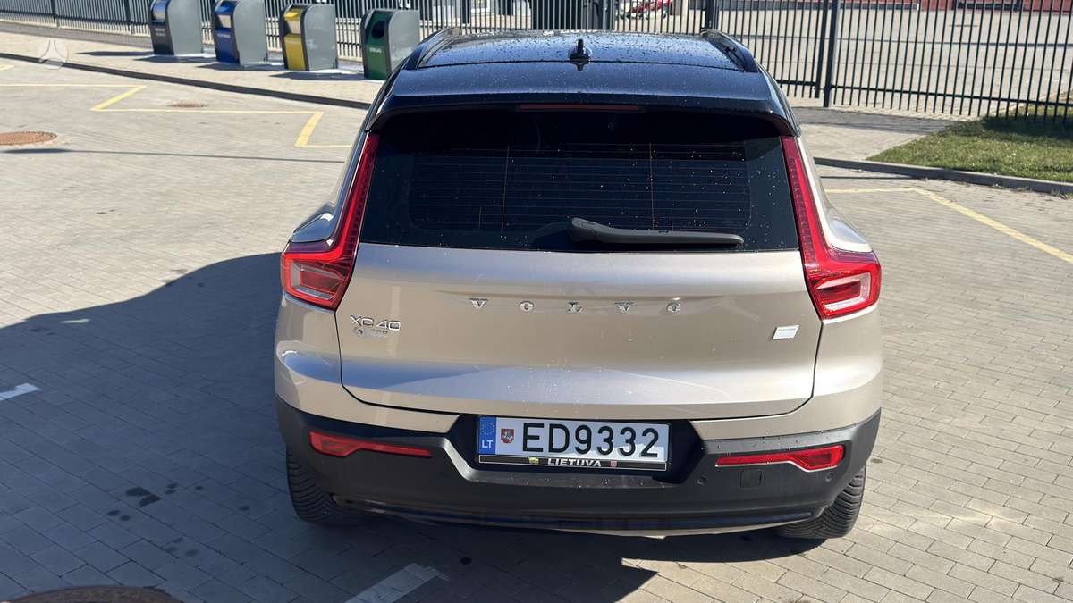 Volvo XC40 - 10