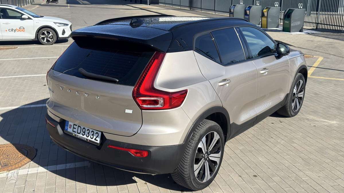 Volvo XC40 - 11