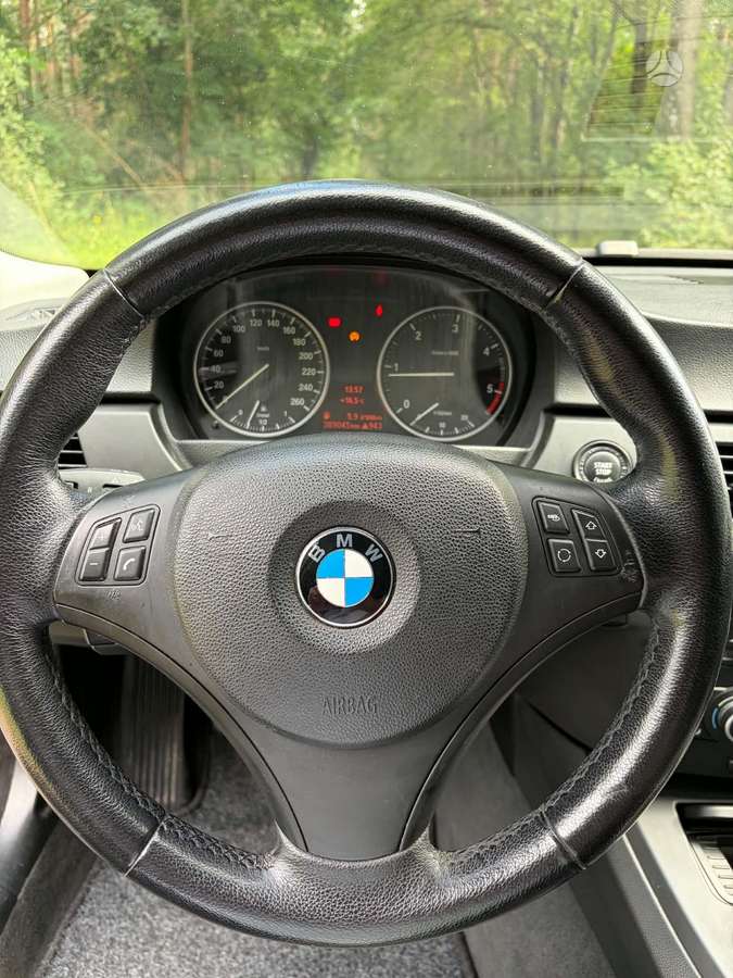BMW 318, 2.0 l., Универсал