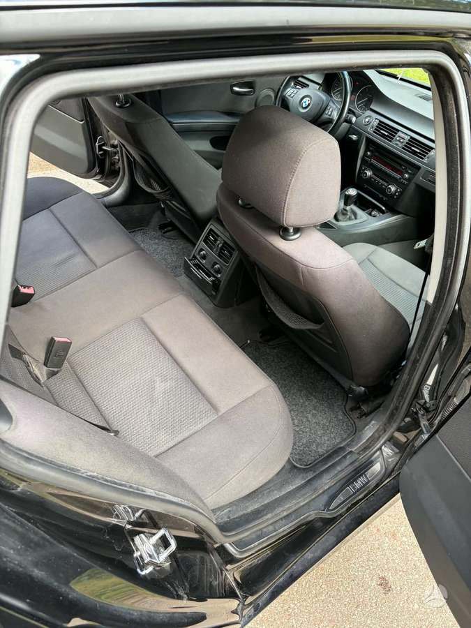 BMW 318, 2.0 l., Универсал