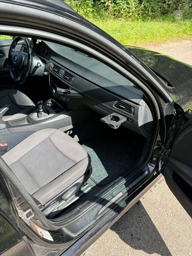 BMW 318, 2.0 l., Универсал