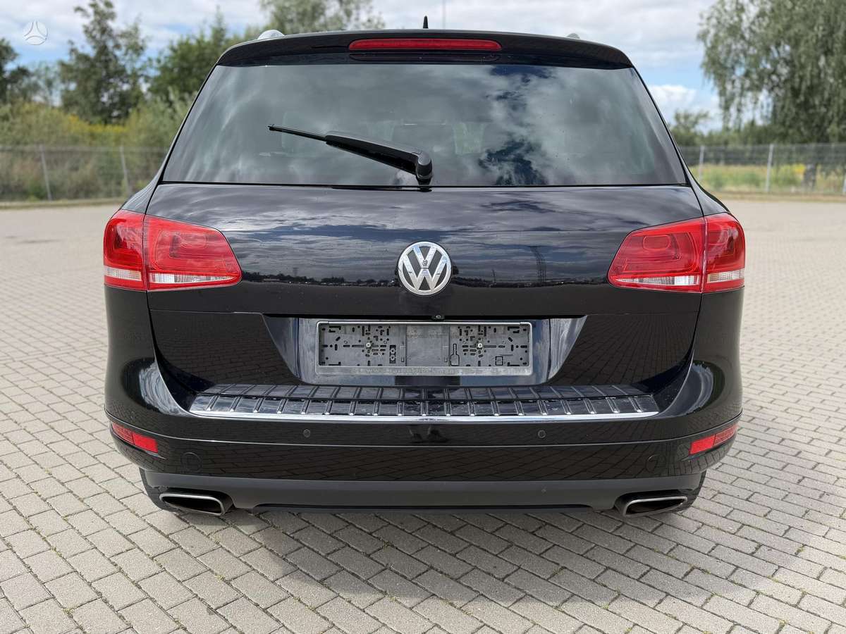 Volkswagen Touareg - 4