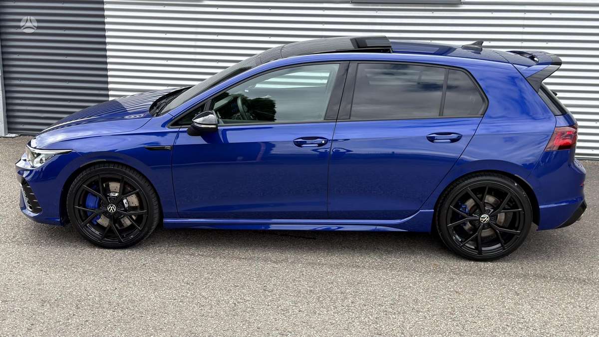 Volkswagen Golf - 4