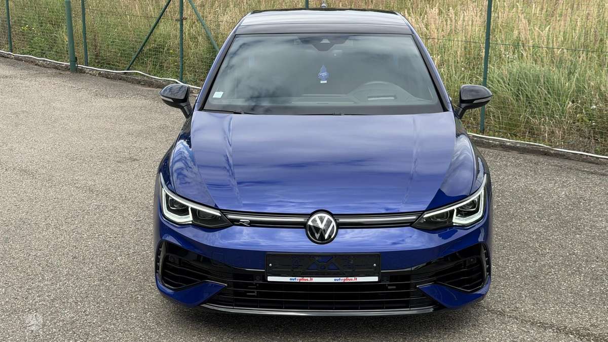 Volkswagen Golf - 6