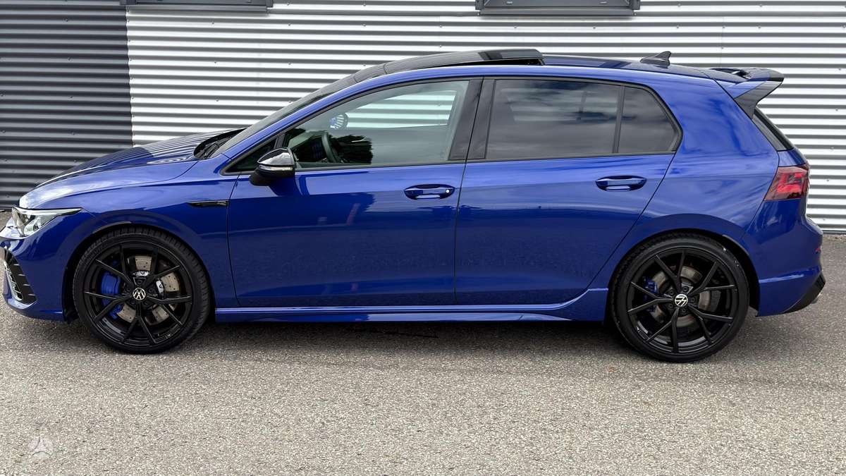 Volkswagen Golf - 12