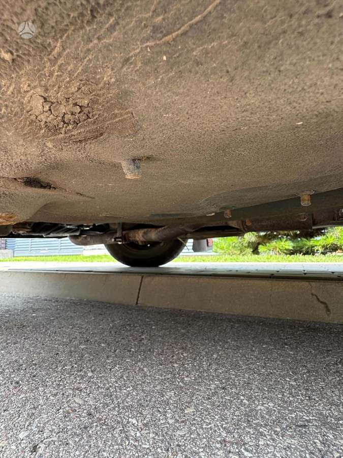 Audi 100, 1.8 l., Седан