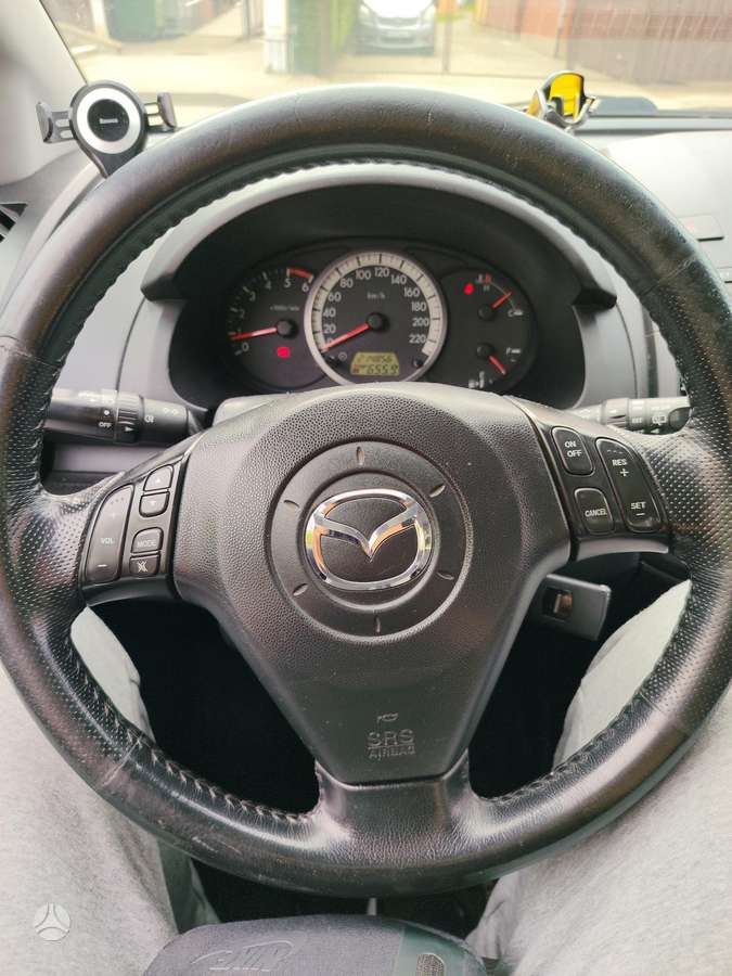 Mazda 5, 2.0 l., Минивэн