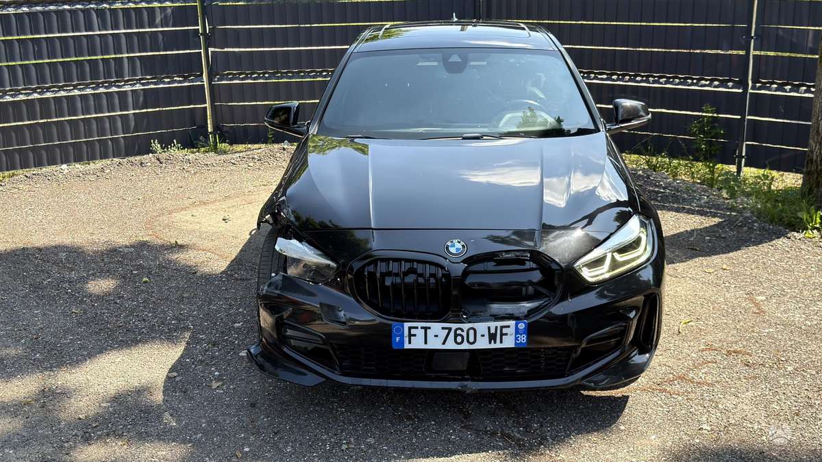 BMW 118, 2.0 l., Хэтчбек