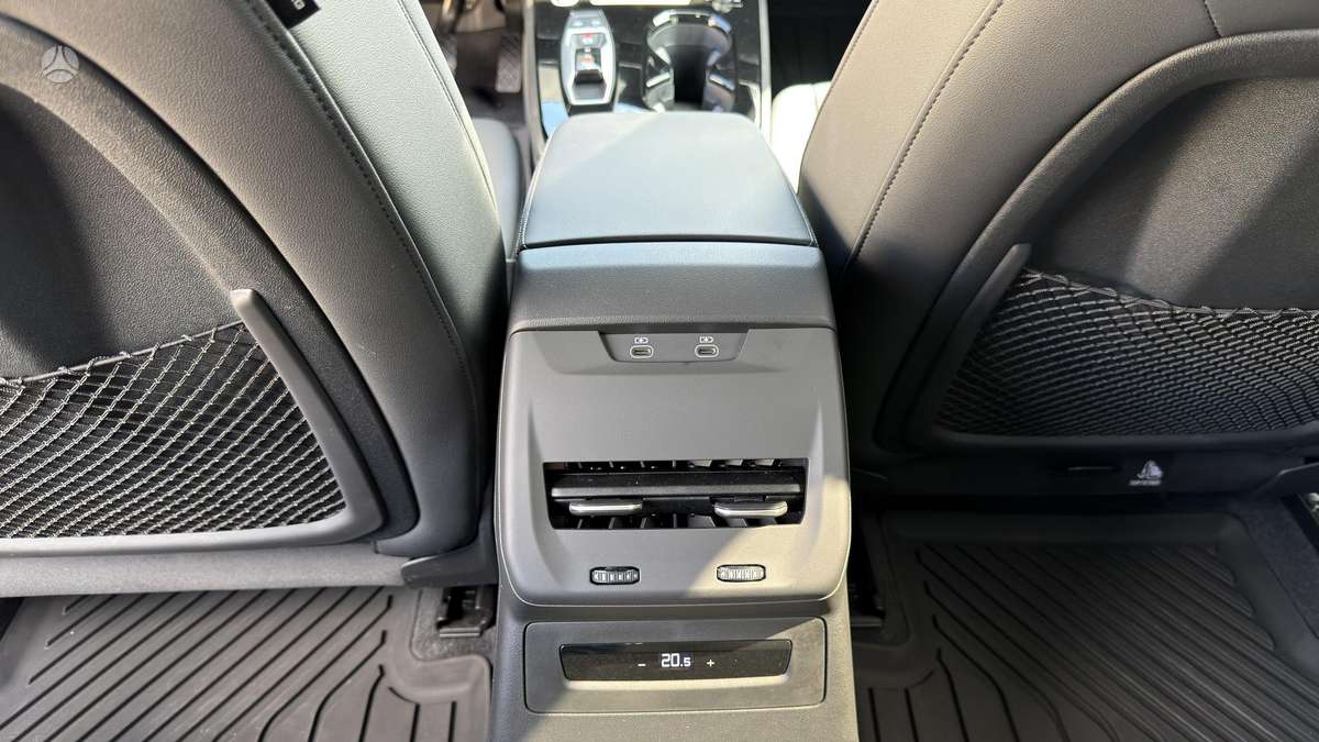 Audi A5, 2.0 l., Хэтчбек