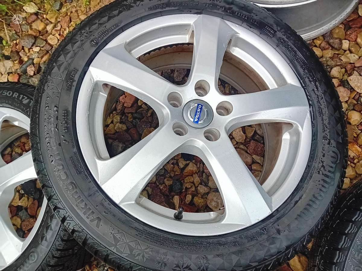 Volvo, lengvojo lydinio, R17